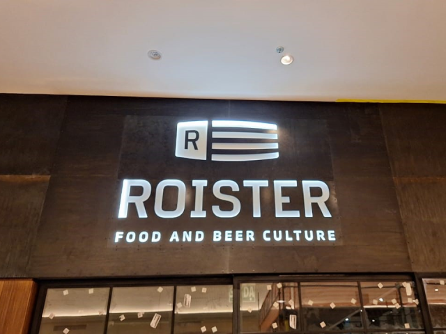 Roister Park Shopping Barigüi - Curitiba/PR